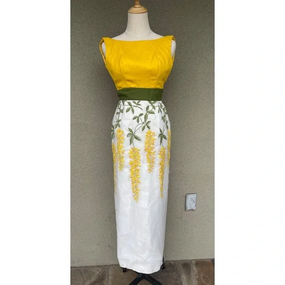1950s vintage embroidered maxi dress - Picture 10 of 12